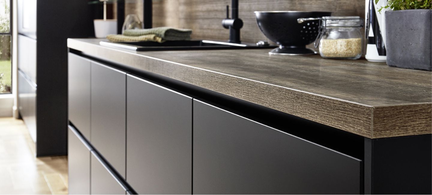 9561_20_Touch340_D_gl03